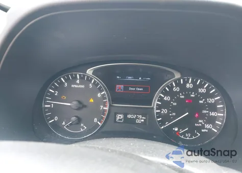 2015 Nissan Pathfinder S z USA, uszkodzony, nr VIN 5N1AR2MM8FC633321